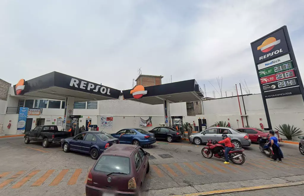 02-zac-gasolinera-repsol-tlaxcala Vista de Gasolinera Repsol en Tlaxcala de Xicohténcatl, Tlaxcala, México